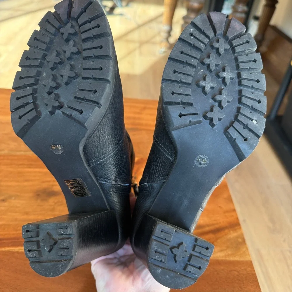Tory Burch tory burch